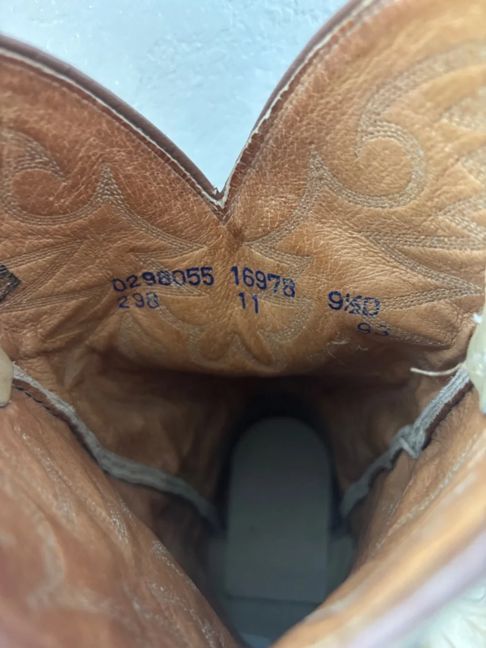 Mens  9.5 Vintage Dan Post Light Tan Leather western  Cowboy Boots Made In USA